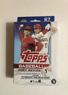 2022 Topps Series 1 Baseball hanger box  67 Cards