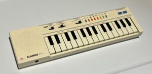 VTG Casio PT-1 Electronic Keyboard Mini Synthesizer 29-Key Japan TESTED WORKS