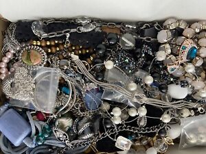 vintage to now jewelry lot estate 2 Lb