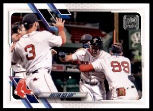2021 Topps Series 2 Base #401 Boston Red Sox - Team Card