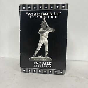Pittsburgh Pirates Dave Parker We are Fam-A-Lee Family 2004 SGA Bobblehead