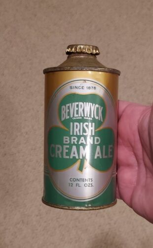 New ListingINDOOR 1930s BEVERWYCK IRISH CREAM ALE beer cone top from NEW YORK - USBC #152-4