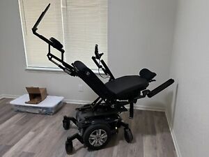 Electric Wheelchair It Has Less Than 10 Hours on It bought It brand new