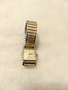 Vintage 10k Gold Plated Wittnauer Watch in Running Condition.