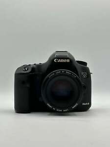 Canon EOS 5D Mark III 22.3MP Digital SLR DSLR Camera w/ EF 50mm 1:1.4 lens