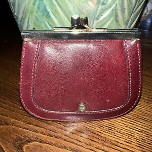 Vintage 60s ETIENNE AIGNER Small Leather Kisslock Coin Purse ITALY