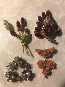Vintage Antique Brooches Lot of 4 Look