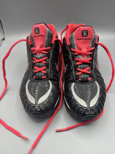 2011  Nike Shox TLX NS DK 488344-061 Black/Red Women's Shoes. Sz 7
