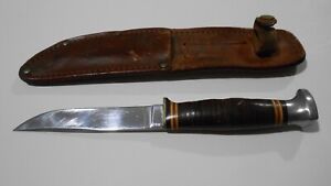 KA-BAR Vintage Handle Hunting Knife with Sheath RARE.