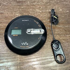 Sony Walkman D-NE330 CD Player MP3 &  RM-MC27 Remote Headphones Belt Case TESTED