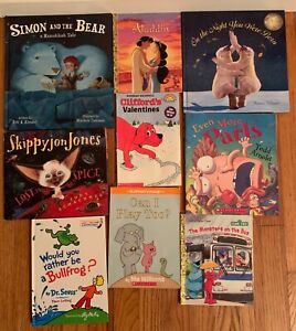 Lot of 9 todler children books Sesame Street Dr. Seuss Disney Aladdin more BB2B