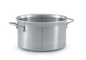 Vollrath 8 Quart Tribute 3-ply Sauce / Stock Pot Stainless Steel 77520 - New
