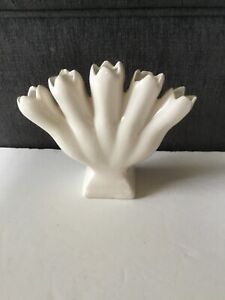 Vintage MCM Miniature LEART footed five 5 Finger White Tulip Bud Vase RARE #304