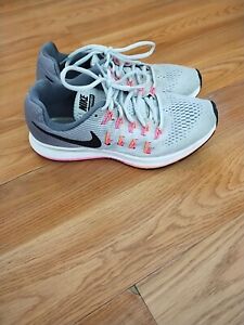 Nike Air Zoom Pegasus 33 Women Size 7.5 831356-006 Gray Running Shoes