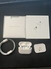 Airpod Pro 2 with Magsafe Wireless Charging Case - White