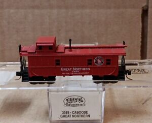 Atlas #3589 Great Northern Railroad Caboose N scale