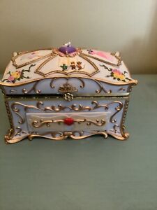 Disney Cinderella Deluxe Jewelry Music Box