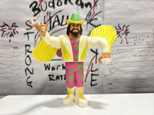 WWF MACHO MAN RANDY SAVAGE Hasbro Figure WWE 1993 Series 5 ERROR? NO FRONT LOGO