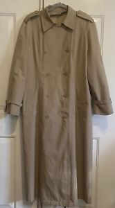 Vintage London Fog Trench Coat Jacket NO Removable Lining. Size 18Reg Irregular