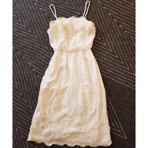 Vintage Ivory Lace Midi Wedding Dress