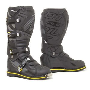 motocross boots | Forma Pilot Enduro offroad motorcycle tech boots