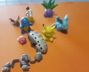 Pokemon Tomy Figure Lot   Squirtle pikachu  Vintage Pocket monsters toys