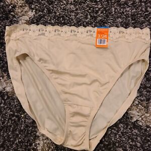 Vintage - Warner's Perfect Measure - 100% Nylon Panties Sz 9 -