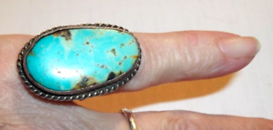 Large Vintage Turquoise and Silver Ring  Rope Edge approximately size 7