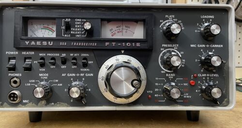 Yaesu Model FT-101E SSB Ham Radio Transceiver *Untested*