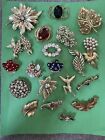 Vintage Lot Of 20 Gold Tone Rhinestone Pearl Flower Brooches Pins