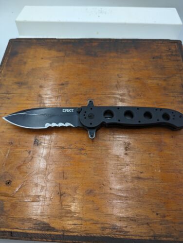 CRKT M21-14SFG Special Forces G-10 Automated Safety Knife - Great condition!