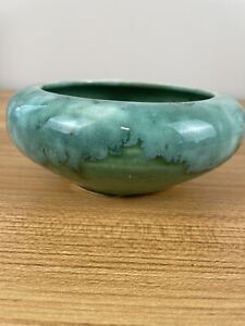 Brush McCoy 1930s Vintage Art Deco Pottery Green Onyx Blended Ceramic Bowl 01