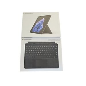 Microsoft 2038 Surface Pro 9 / Keyboard Bundle - 512GB i7-1255U 16GB - Open Box