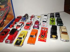 Mint Matchbox Case from 1976 holds 48 cars and 21 cars incl. RealRiders