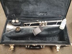 Yamaha Xeno 8335RGS Silver Trumpet--Reversed Leadpipe, Double Case, Serviced!
