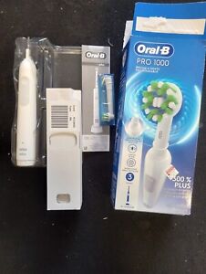 Oral B Pro 1000 Cross-Action Braun Rechargeable Power Toothbrush. NEW Open BOX.
