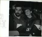 1994 Press Photo Greg Starks and Ian Bell at Big Brothers/Sisters of Ozaukee