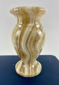 Vase in Alabaster Onyx Marble 6