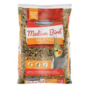 Pennington Medium Bird Everyday Blend Bird Food for Cockatiels 3 Lb Bag