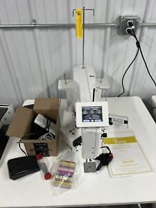 Baby Lock Tiara Longarm Quilting Machine with Stitch Regulator and Table